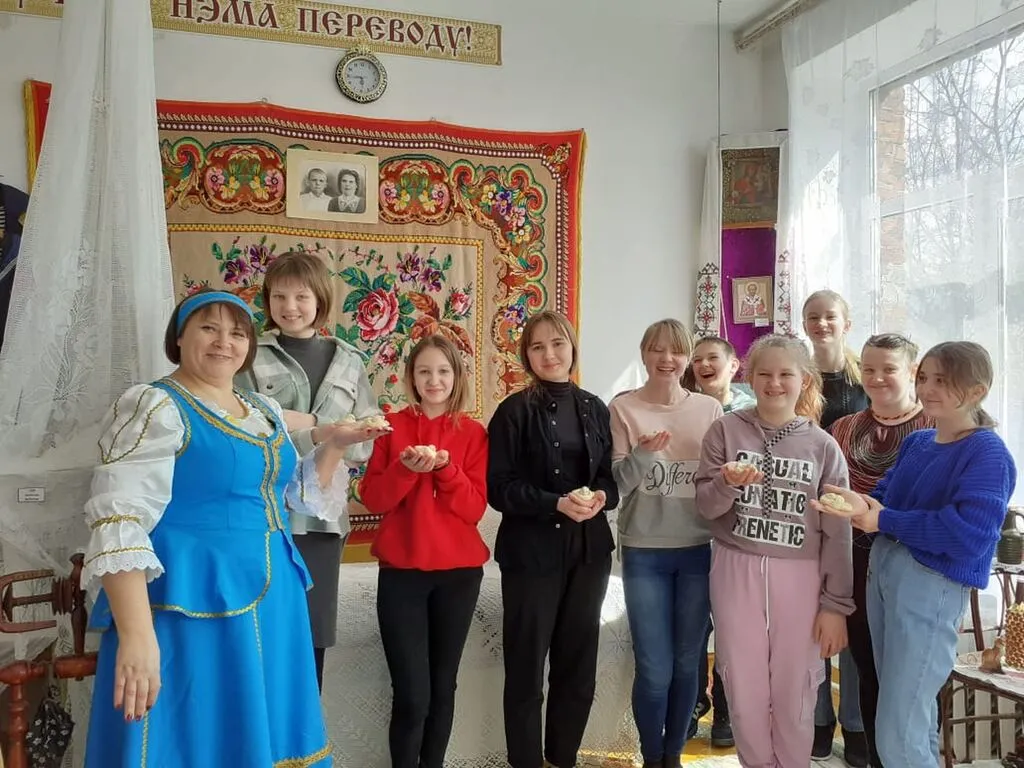 c2e5dc75-6fc6-48c3-9b98-2148d3d43aaf