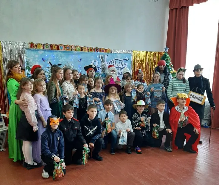 новогодний утренник (1)